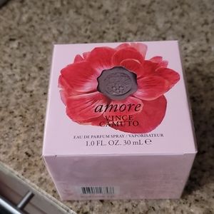 COPY - "amore" Vince Camuto